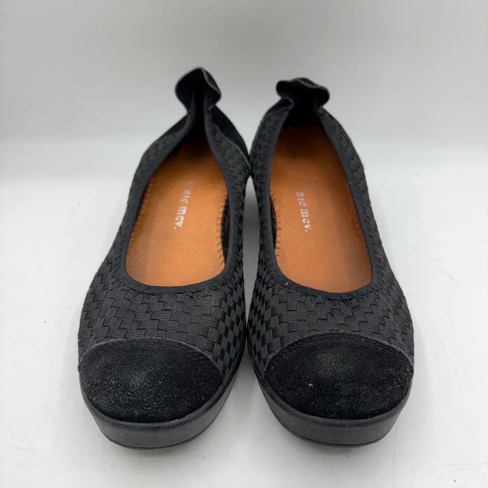 Bernie Mev Black Woven Wedge ‎ Suede Accent Slip On Shoes Womens Size 8